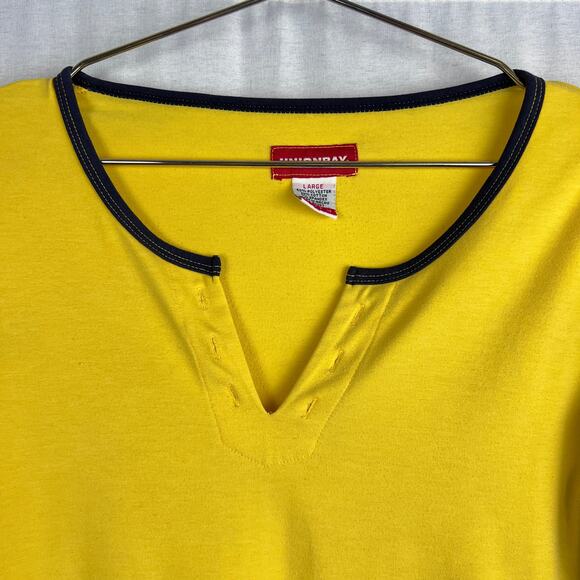 Vintage Union Bay Top Y2K Yellow Sporty Retro Tee Blokette Skater Athleisure - Picture 2 of 4